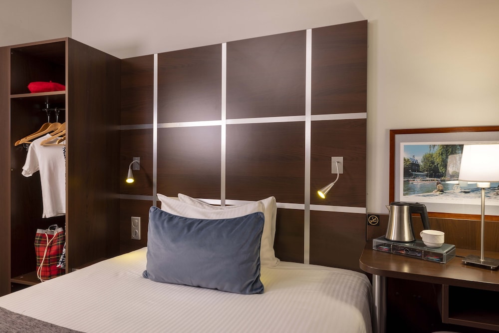 Classic Single Room