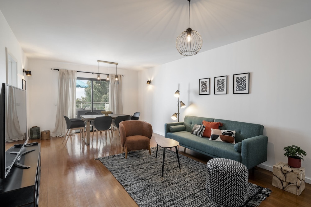 Basic Apartment, Multiple Beds, Sea View
