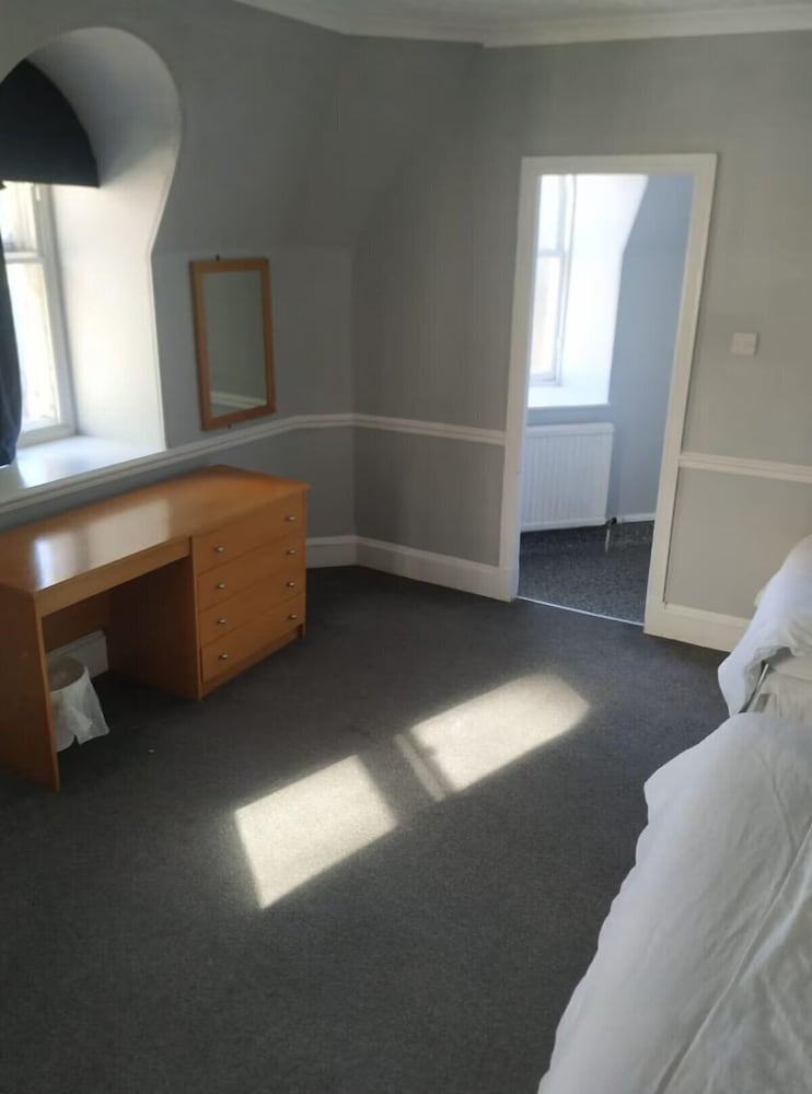 Standard Quadruple Room - Photo 2