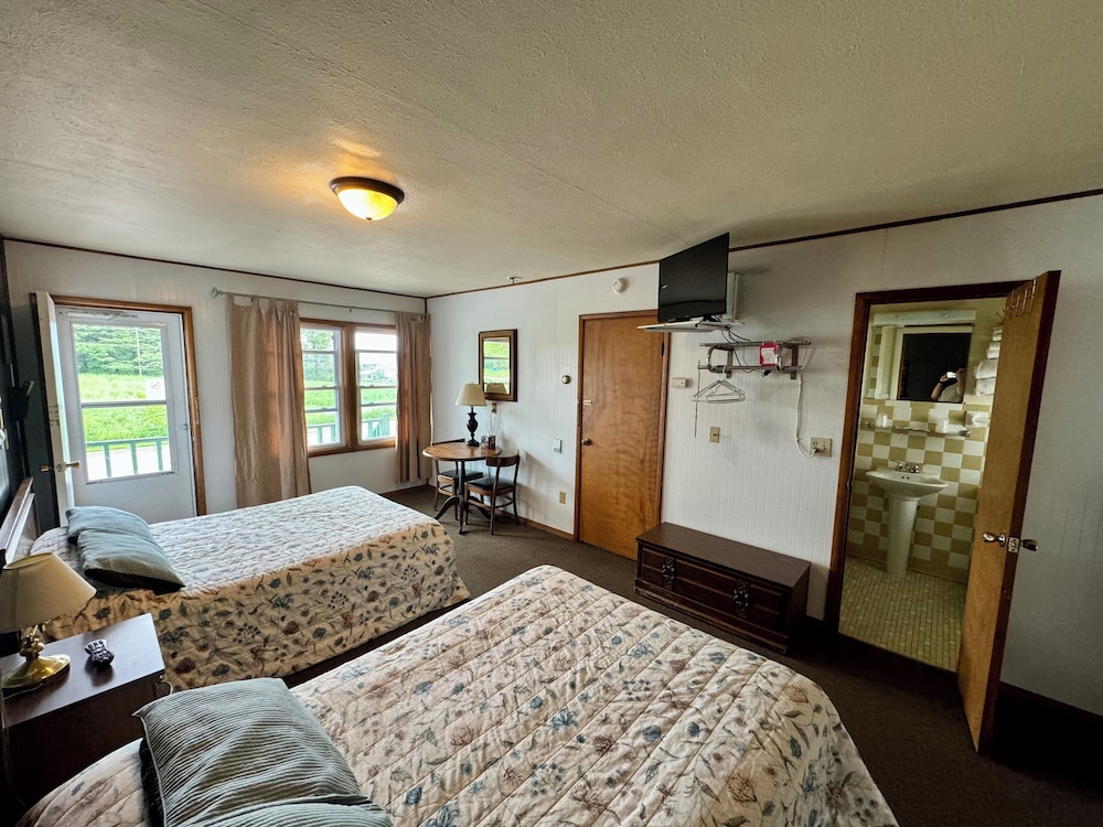 Room, 2 Double Beds, Non Smoking photo 2