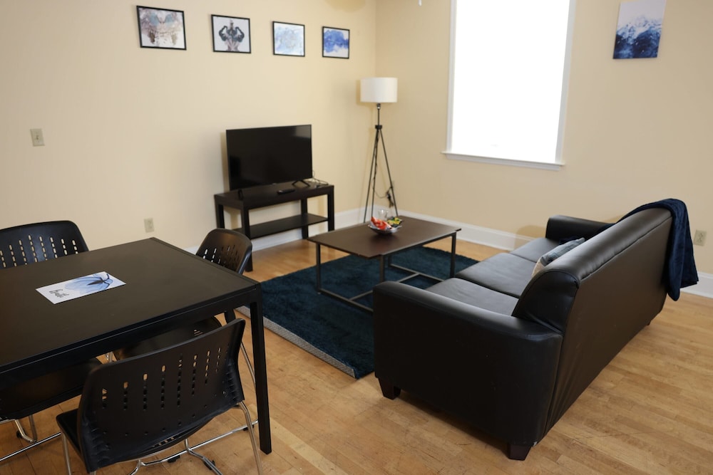 Apartment (2 Bedrooms)