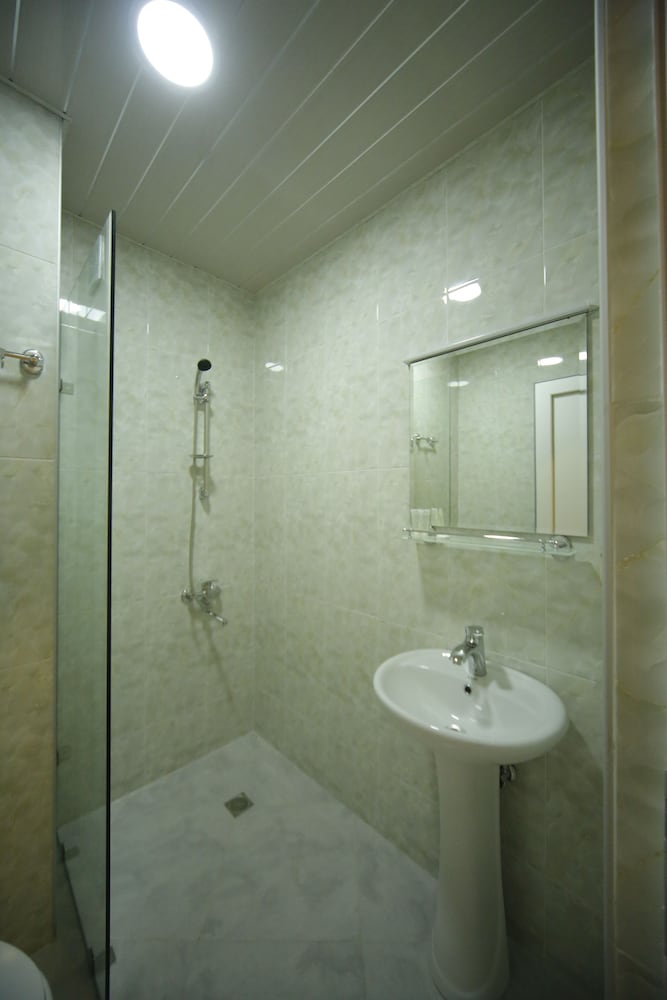 Standard Double or Twin Room photo 3