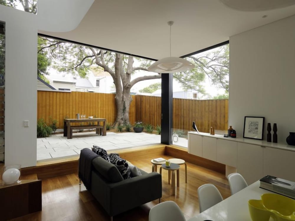 Stunning Family Home Sydney photo 2