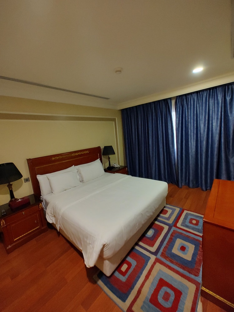 Royal Suite, 3 Bedrooms photo 1