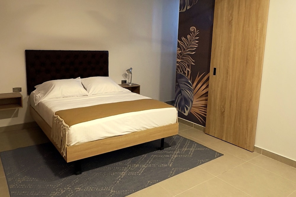 Standard Room, 1 Double Bed, Housekeeping