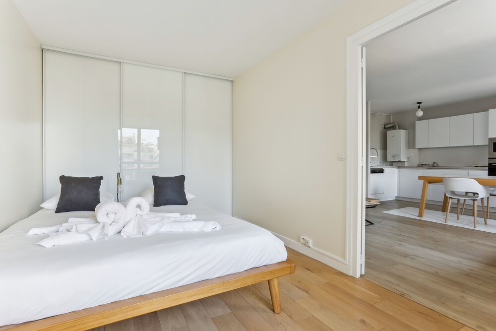 Superior Apartment
