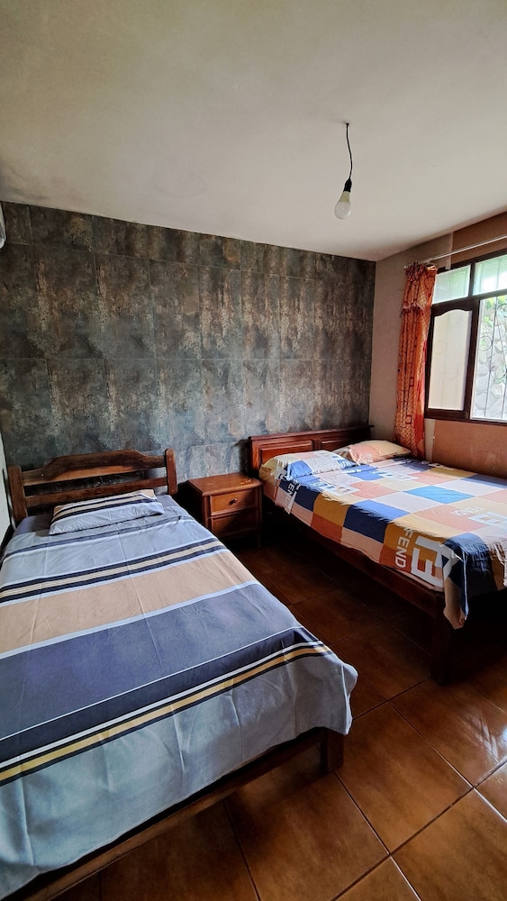 Basic Cabin photo 1