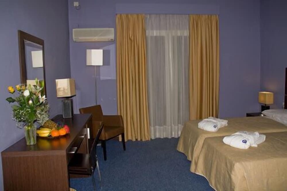 Triple Room, Sea View photo 2
