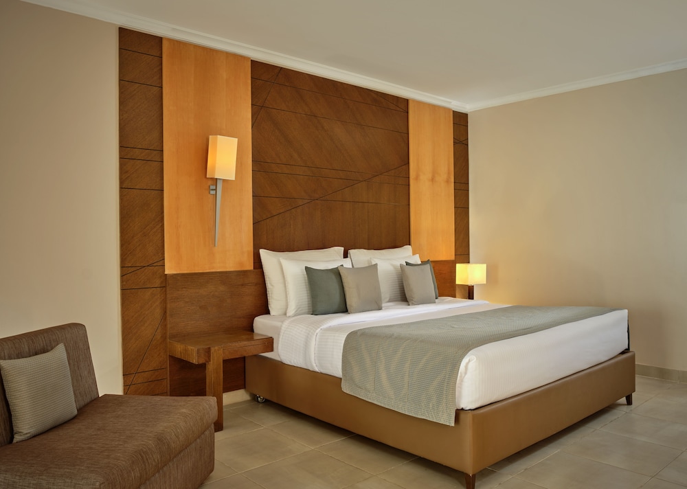 Available room thumbnail 5