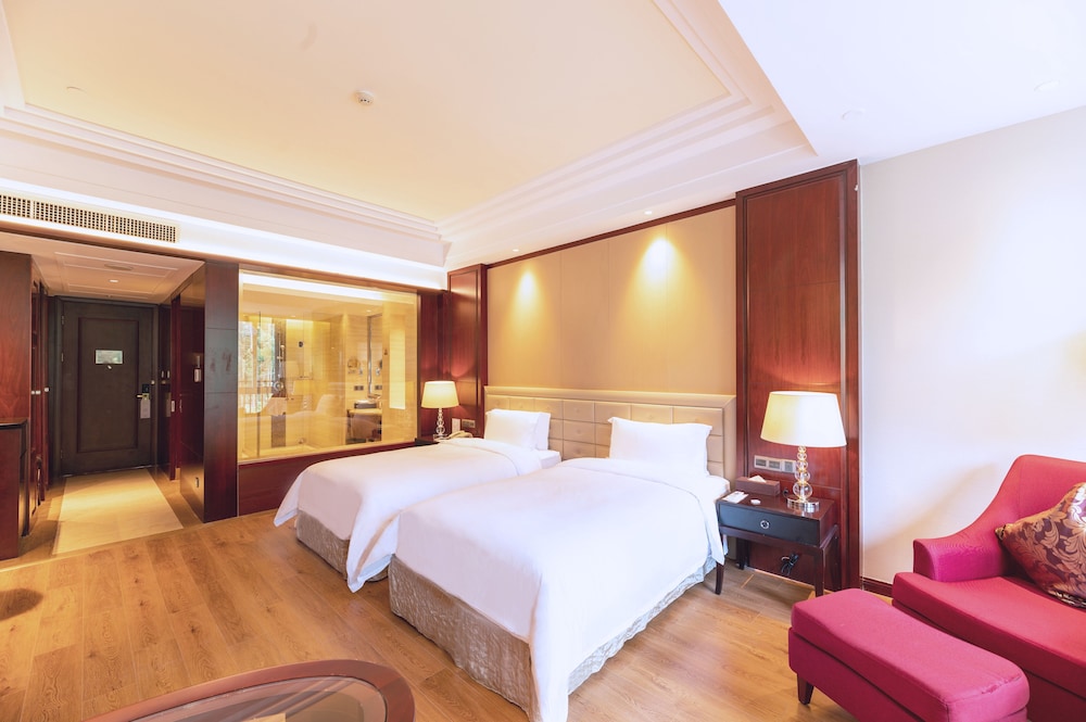 Superior Twin Room, Garden View photo 3