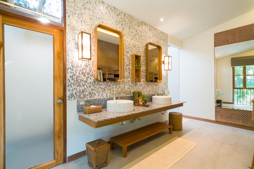 Superior Room - Photo 14