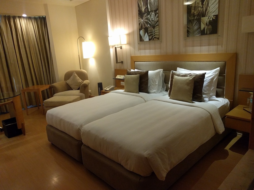 Business Room - Photo 12