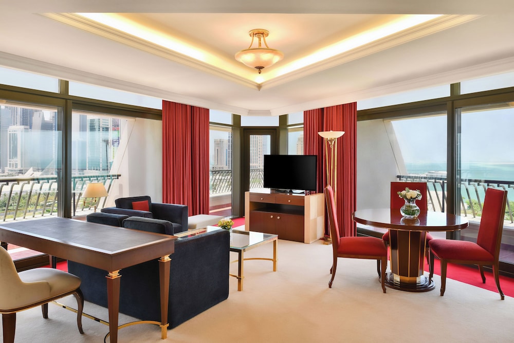 Junior Suite, 1 Bedroom, Balcony - Photo 8