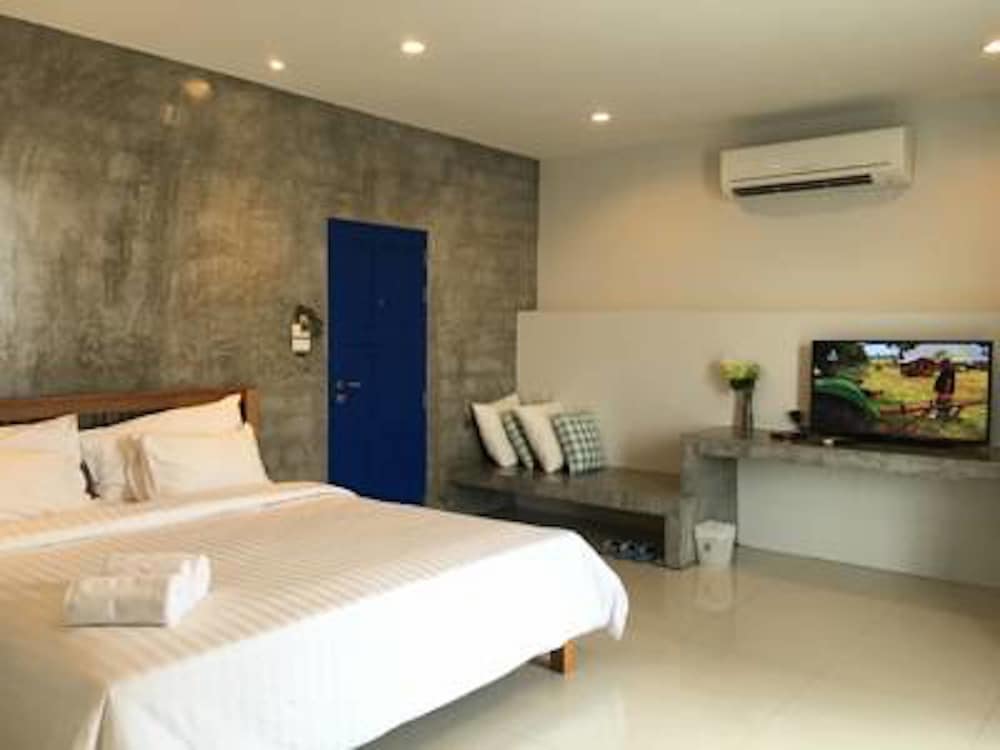 Standard Room photo 3