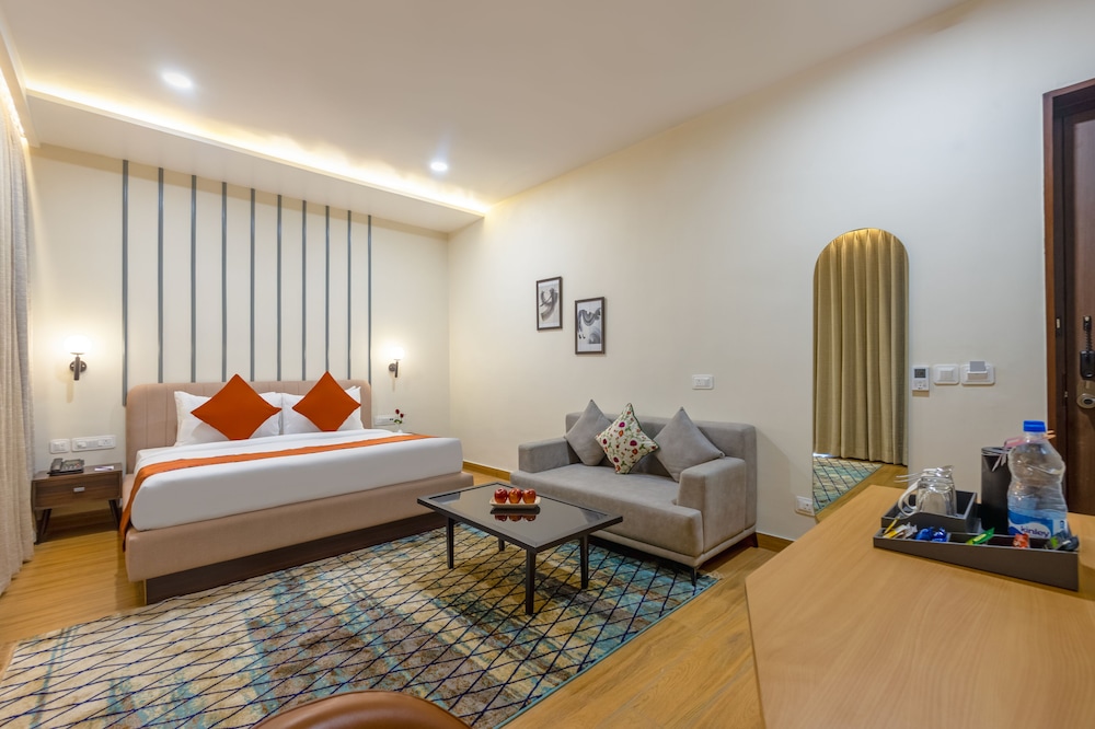 Premier Room, Valley View