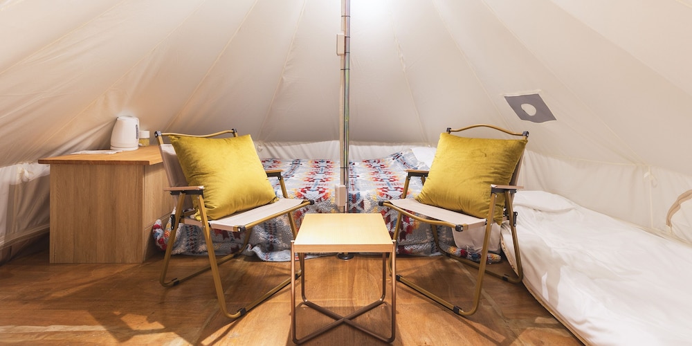 Standard Cotton Tent, Non Smoking - Photo 3