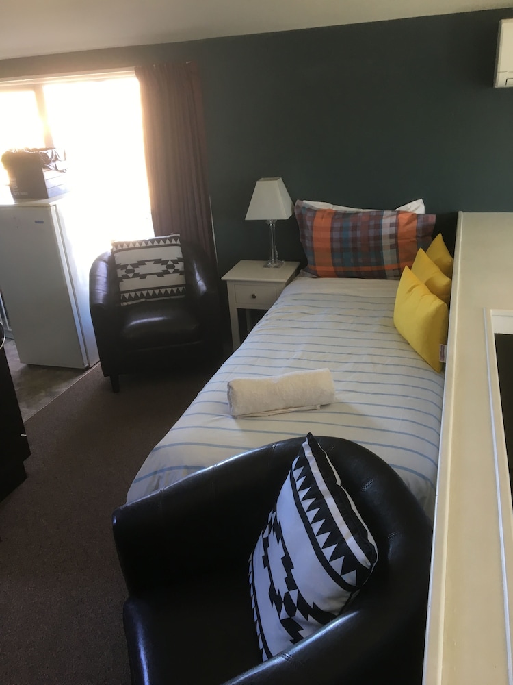 Room 3 photo 1