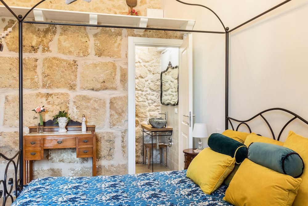 Double Room, 1 Bedroom, Non Smoking photo 2