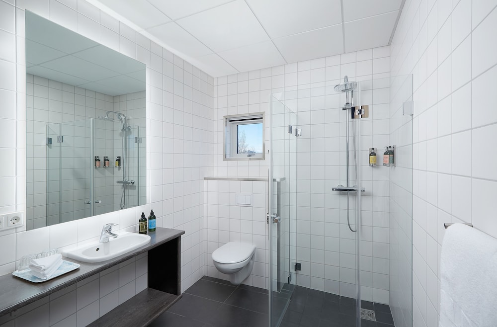 King Deluxe Room with Balcony photo 2