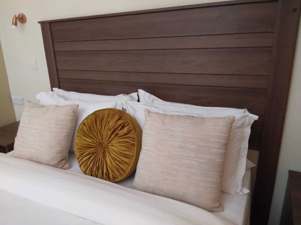 Standard Double Room photo 3