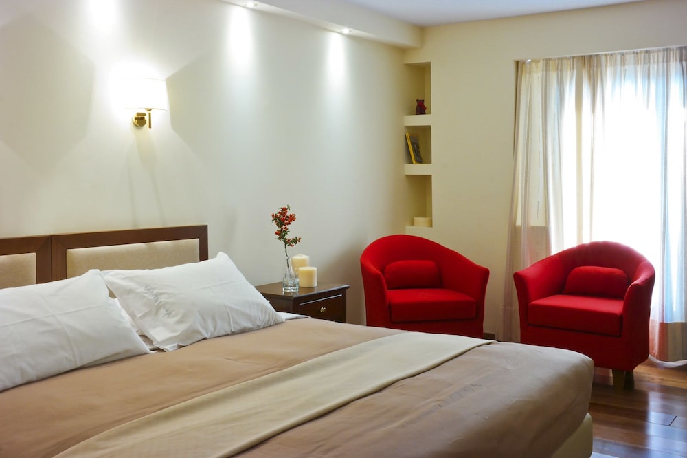 Standard Double or Twin Room photo 1