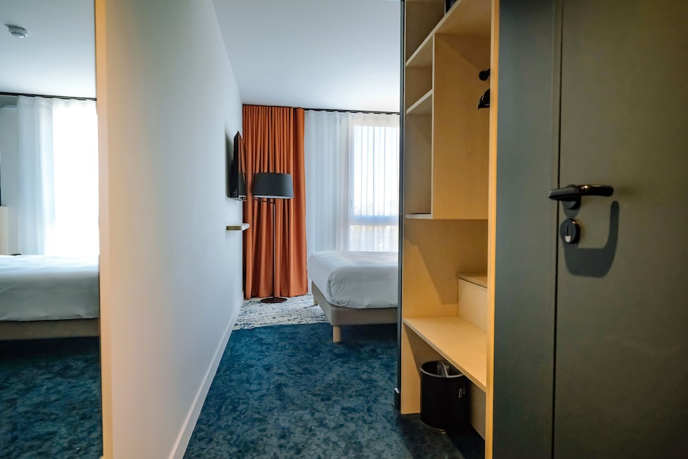 Standard Double Room - Photo 4