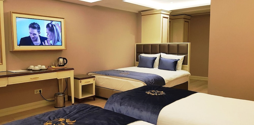 Deluxe Quadruple Room photo 1