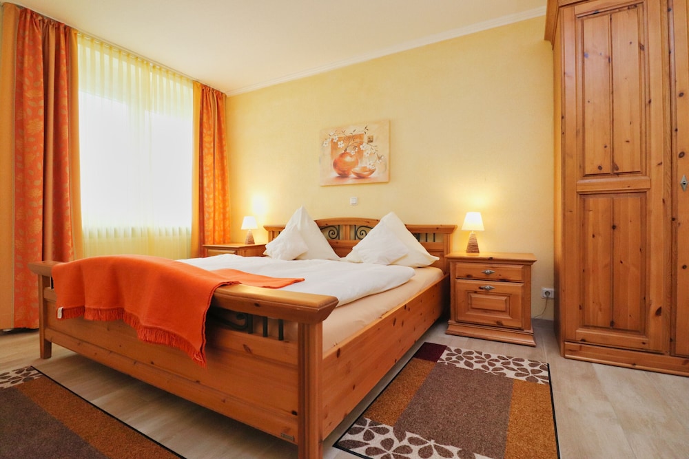 Comfort Suite photo 3