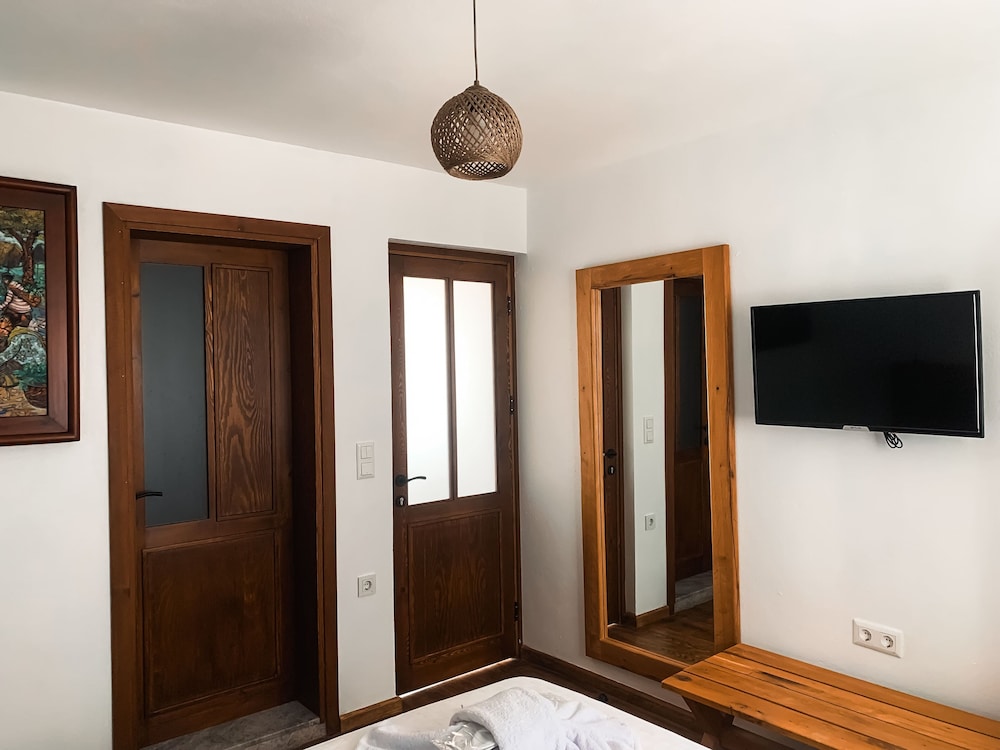Standard Room, City View photo 2
