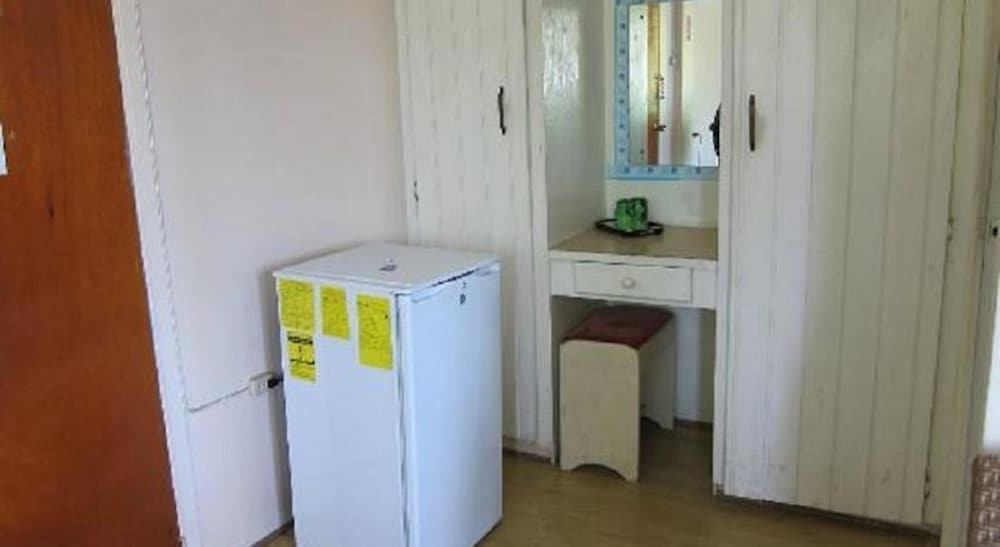 Apartment, 2 Bedrooms, Kitchen photo 2