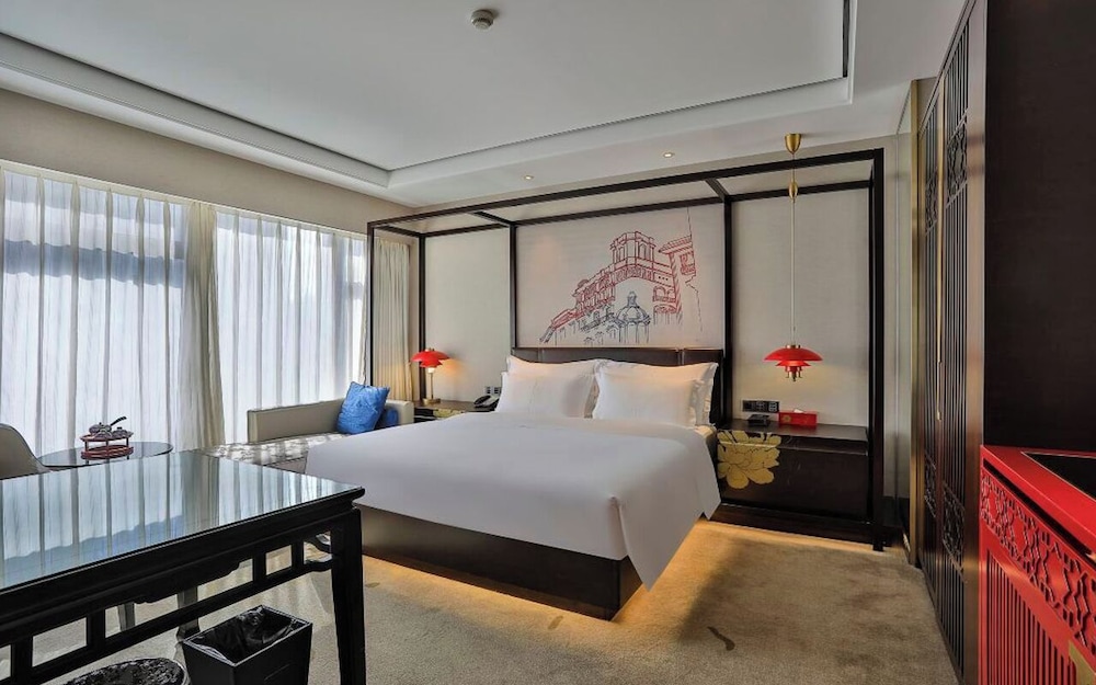 Grand Single Room