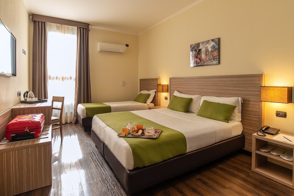 Superior Triple Room photo 1