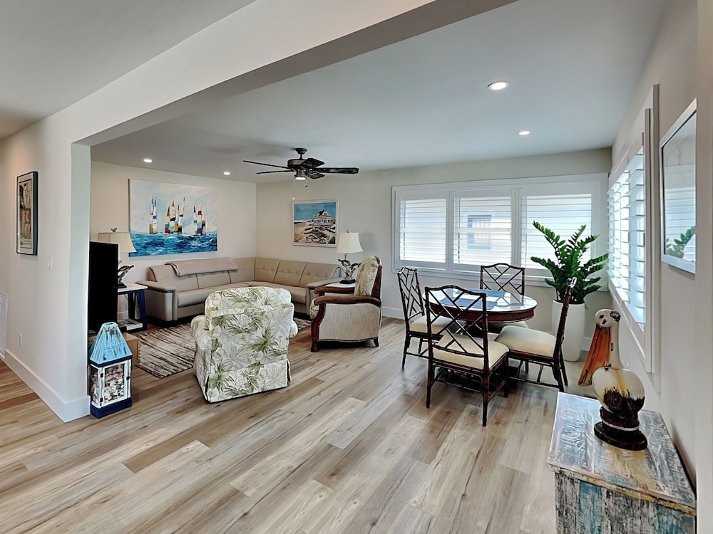 House (2 Bedrooms) photo 1