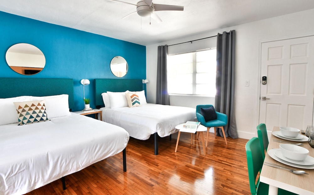 EatRestPlay Studio Sleeps 4