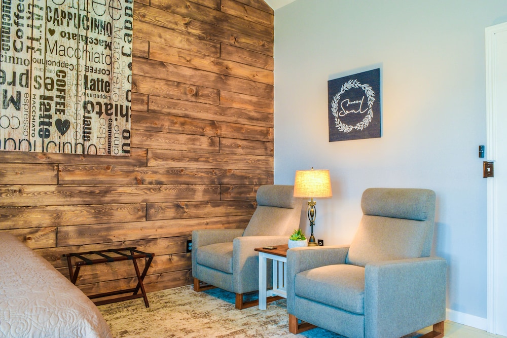 Suite 12 Coffee Cottage photo 3