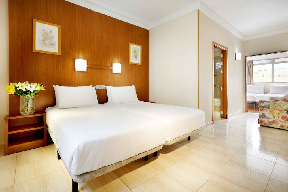 Quadruple Room photo 2