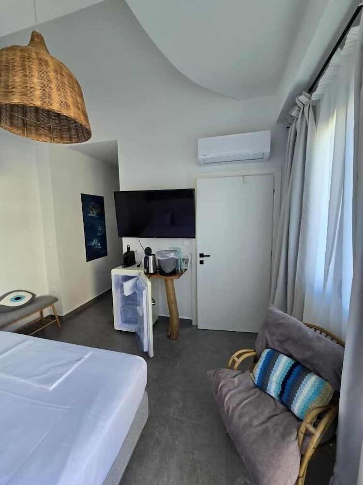 Standard Double Room photo 2