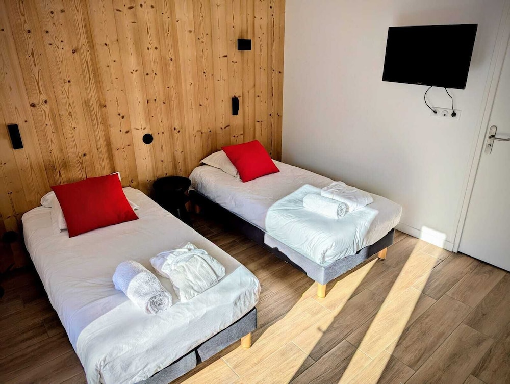 Standard Twin Room photo 1