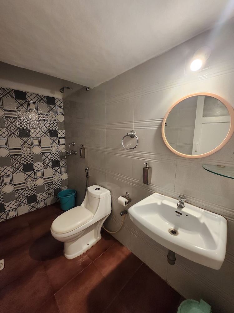 Cozy Room - Photo 7
