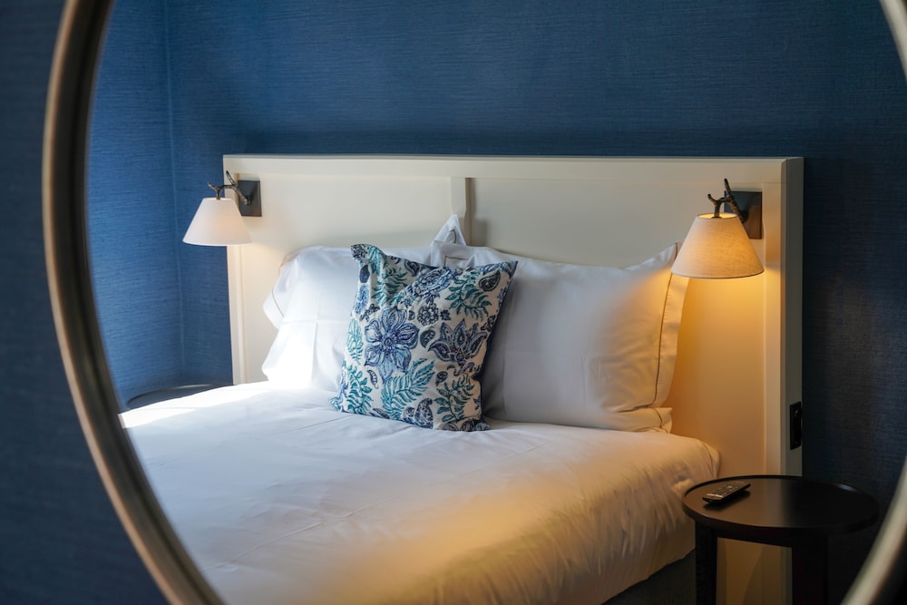 Superior Room - Photo 7