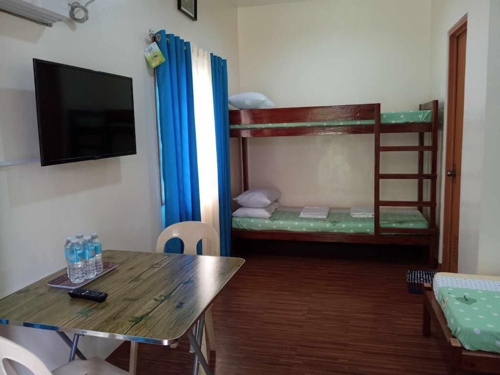 Deluxe Shared Dormitory, 1 Bedroom, Non Smoking, Garden View photo 3