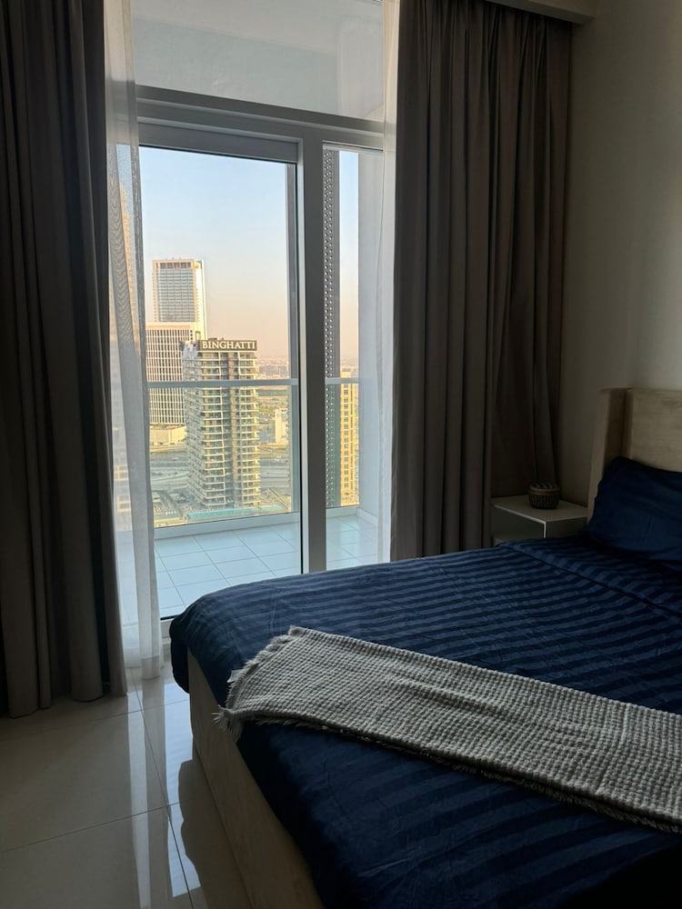 Apartment, Balcony, Canal View photo 3