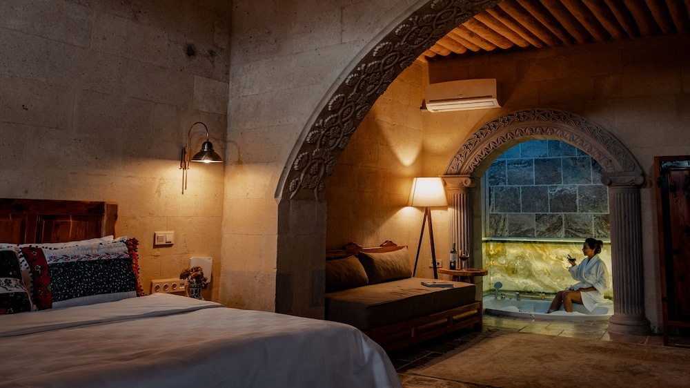 Suite with Hammam photo 1
