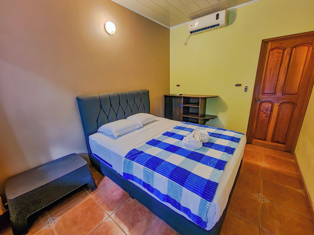 Basic Room photo 2