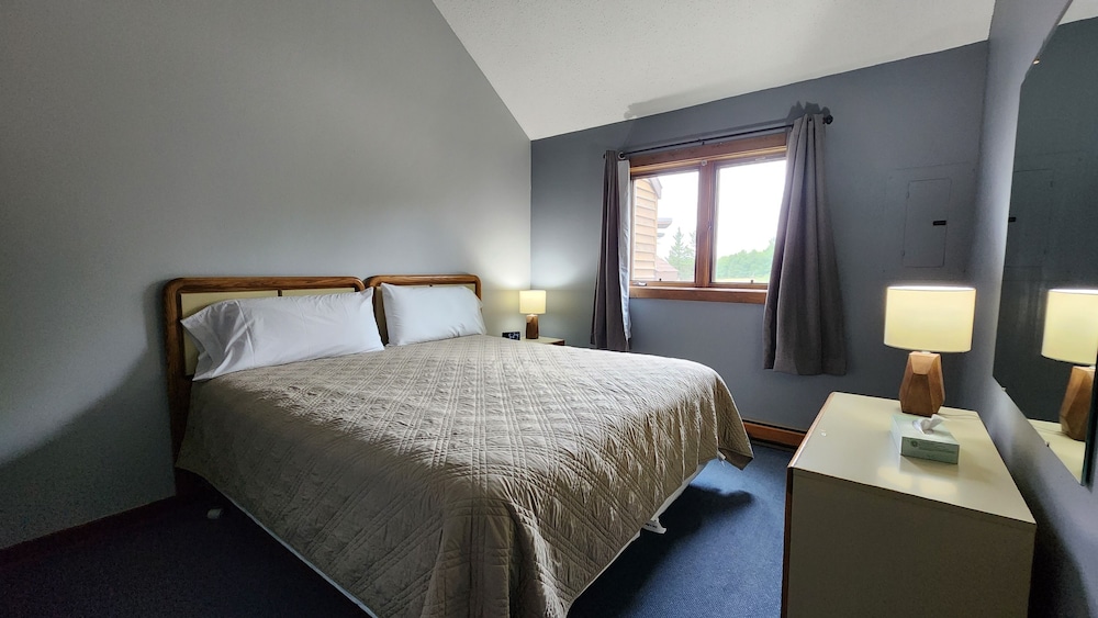 Condo, 2 Bedrooms, Jetted Tub, Slope side photo 1