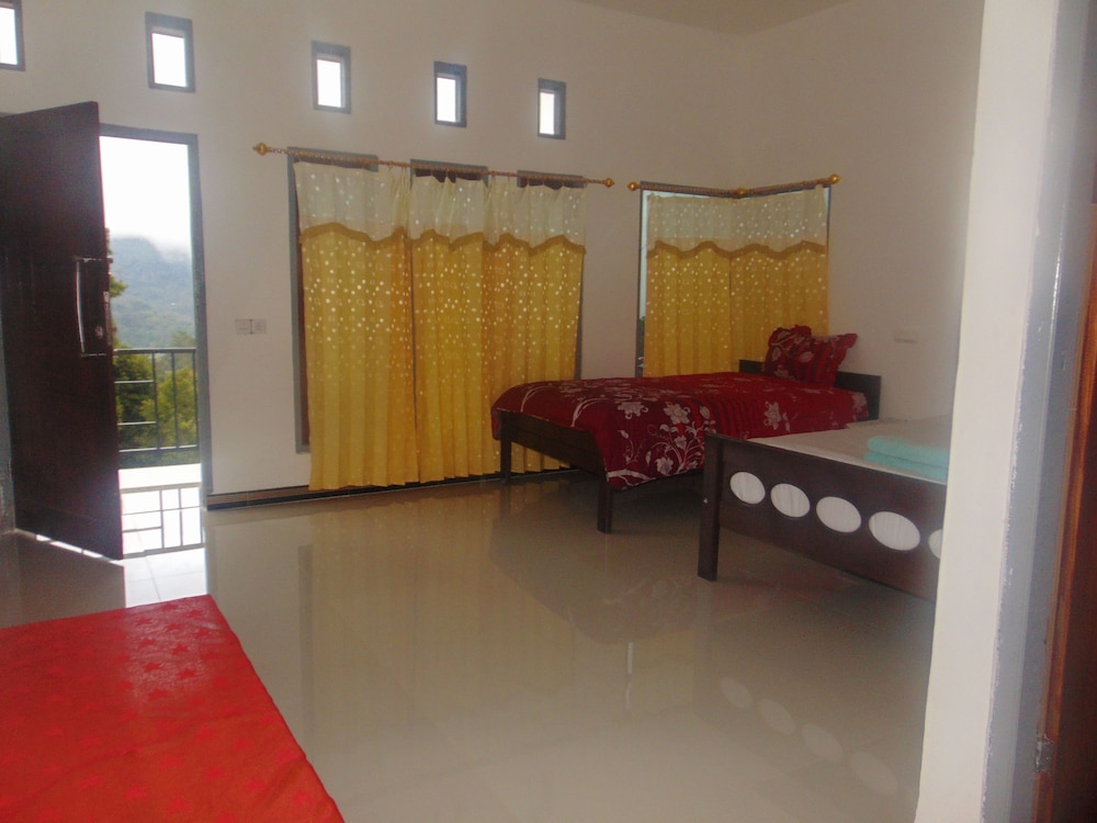 Deluxe Bungalow photo 1
