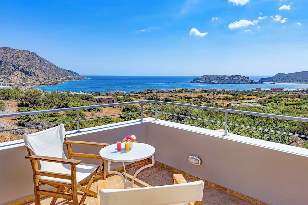 Villa (3 Bedrooms)