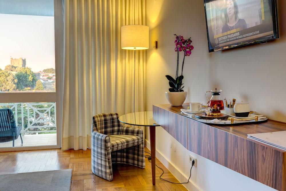 Available room