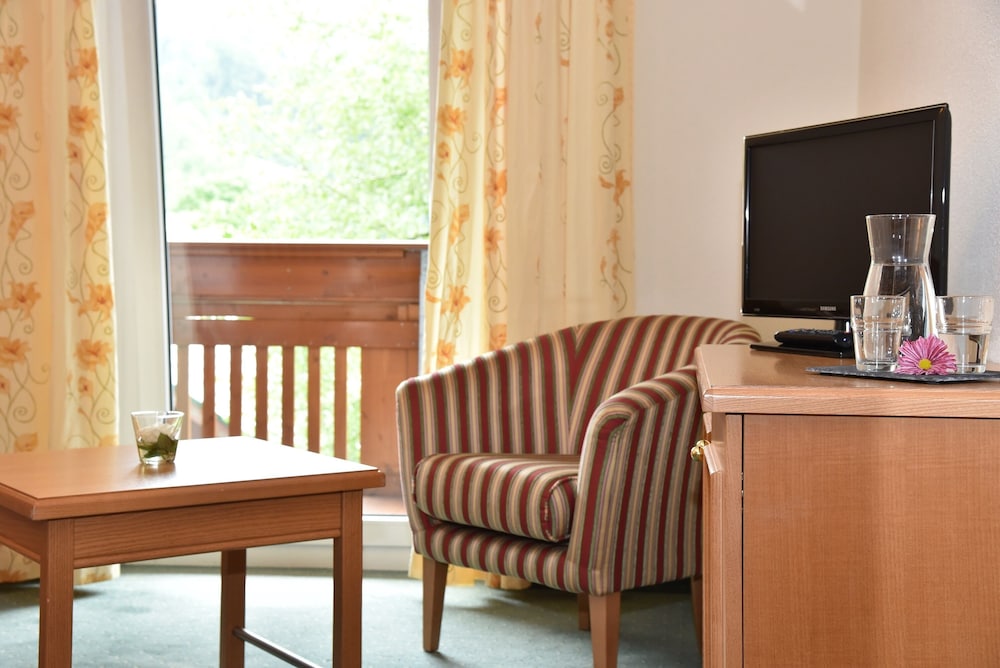 Superior Suite, 1 Bedroom, Balcony, Mountain View photo 2