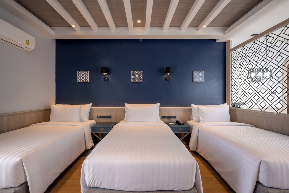 Deluxe Triple Room - Photo 3